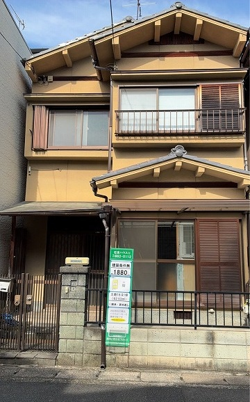 地下鉄 太秦天神川駅 徒歩10分
土地面積:62.53平米 ( 18.91坪 )